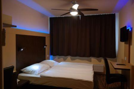 City Budget Hotel Βουδαπέστη Εξωτερικό φωτογραφία